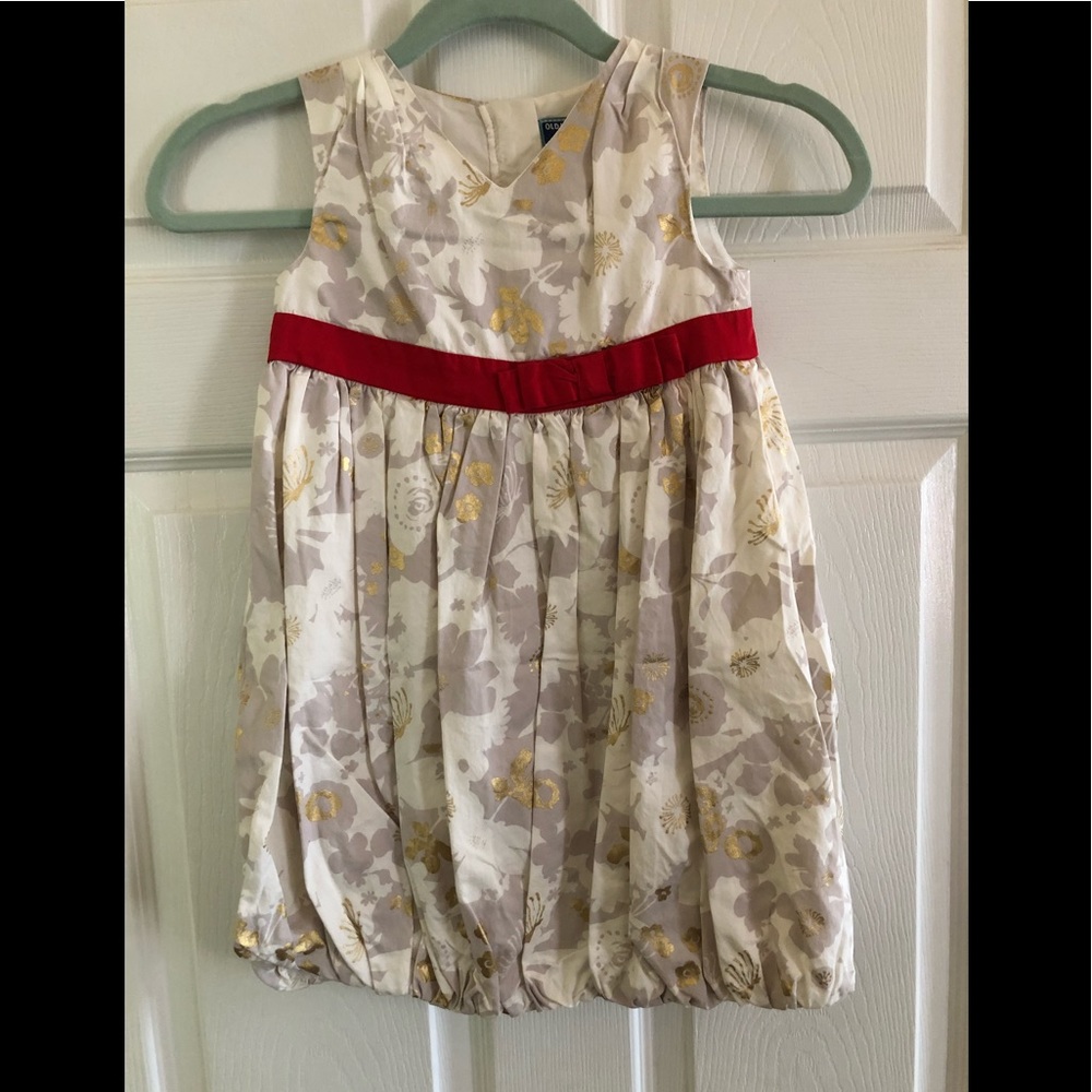 Girls cute bubble bottom dress size 5T